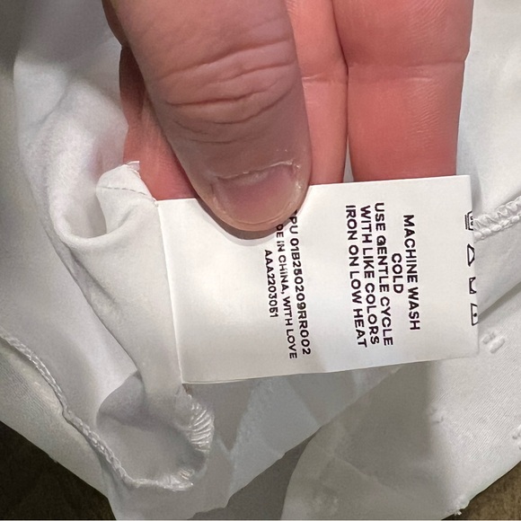 Floral printed dress shirt. - Picture 8 of 8